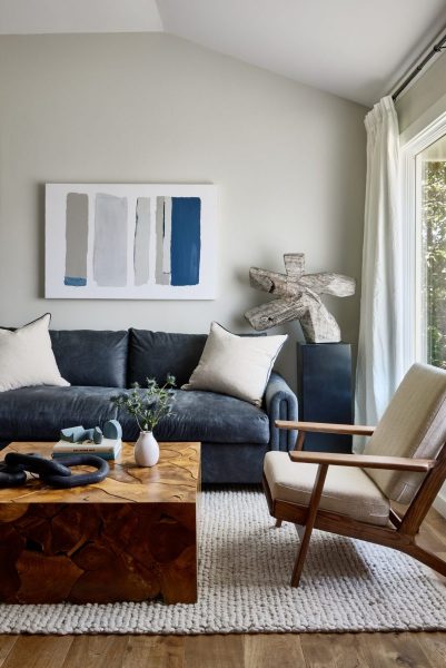AMG-Suite-Living-Room-scaled