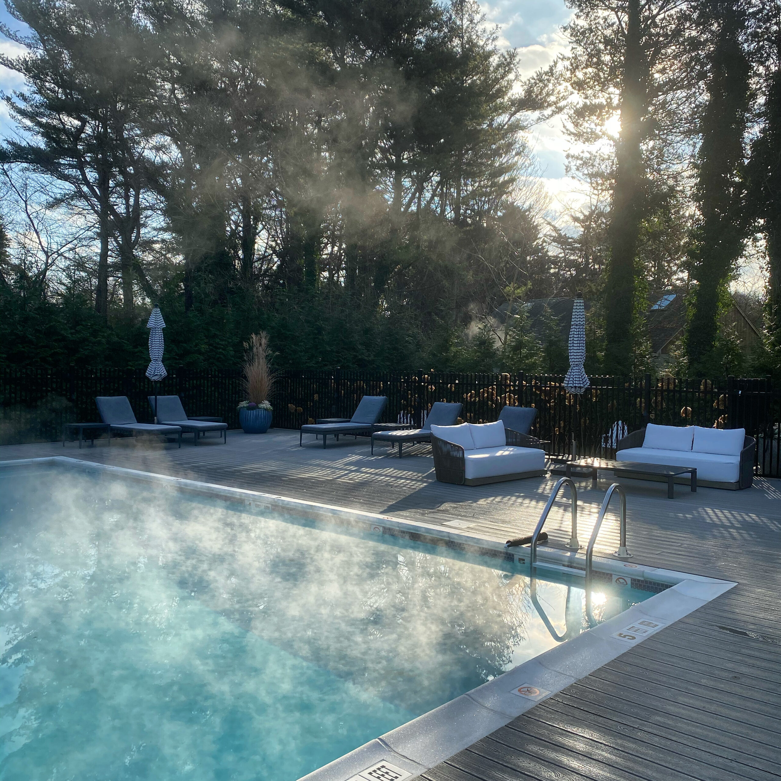 The Best Time to Unwind in East Hampton: Discover the Beauty of the Quieter Months